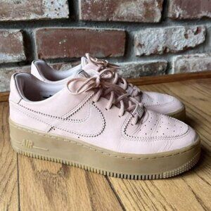 NIKE AIR FORCE W AF1  8.5   SAGE LOW LX Washed Coral